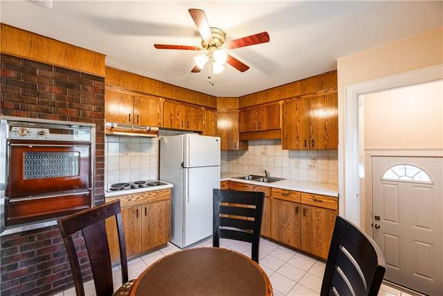 6053 Carlton Avenue, House detached with 3 bedrooms, 2 bathrooms and 6 parking in Niagara Falls ON | Image 15
