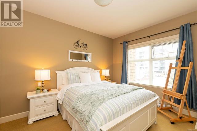 201 - 2881 Peatt Rd, Condo with 2 bedrooms, 2 bathrooms and 1 parking in Langford BC | Image 10