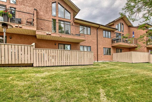 85 Edgeland Road Nw, Home with 2 bedrooms, 2 bathrooms and 4 parking in Calgary AB | Image 42