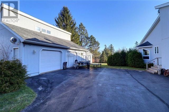 78 Ammon Rd, House detached with 3 bedrooms, 2 bathrooms and null parking in Moncton NB | Card Image