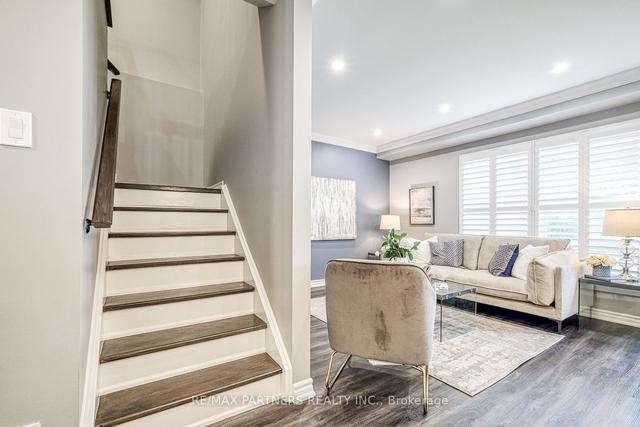 42 Huntingdale Blvd, Townhouse with 4 bedrooms, 3 bathrooms and 4 parking in Toronto ON | Image 11