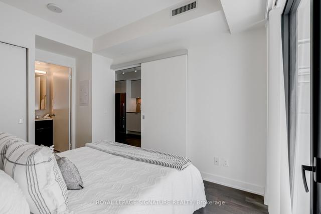808 - 25 Richmond St E, Condo with 1 bedrooms, 2 bathrooms and 0 parking in Toronto ON | Image 16