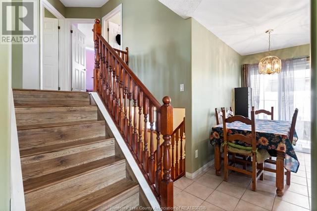 1428 Fuller, Home with 4 bedrooms, 2 bathrooms and null parking in Windsor ON | Image 9