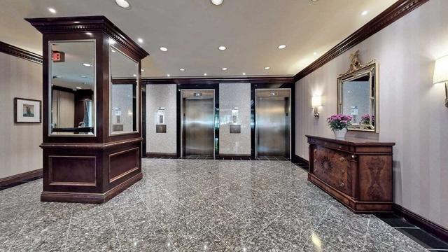 1104 - 30 Wellington St E, Condo with 2 bedrooms, 2 bathrooms and 1 parking in Toronto ON | Image 30
