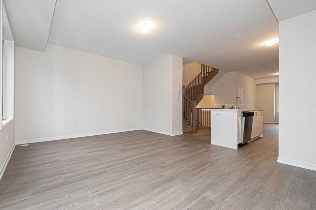 34 Origin Way, House attached with 3 bedrooms, 3 bathrooms and 2 parking in Vaughan ON | Image 2