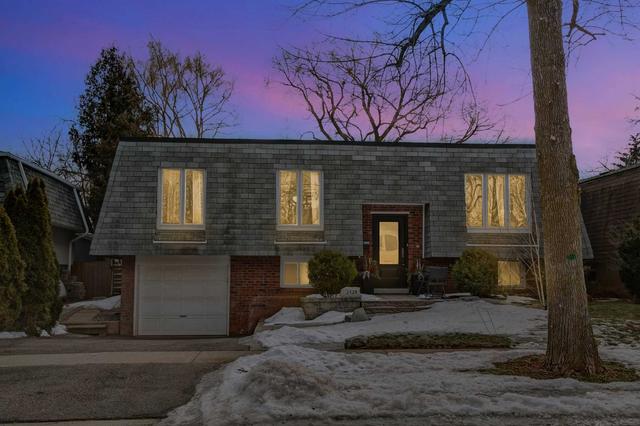 2424 Yolanda Dr, House detached with 3 bedrooms, 2 bathrooms and 3 parking in Oakville ON | Image 31