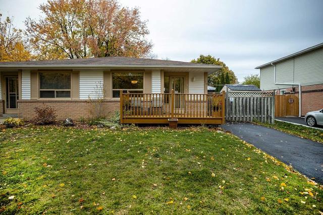 29 Marblehead Cres, House semidetached with 3 bedrooms, 2 bathrooms and 2 parking in Brampton ON | Image 12