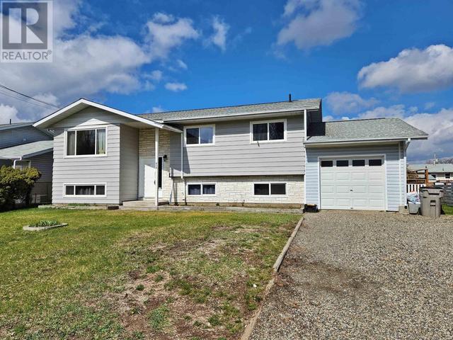 797 Ryder Street, House detached with 5 bedrooms, 3 bathrooms and null parking in Quesnel BC | Image 2