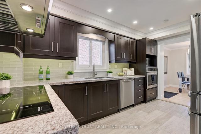 77 Wilkinson Dr, House semidetached with 3 bedrooms, 4 bathrooms and 4 parking in Toronto ON | Image 14