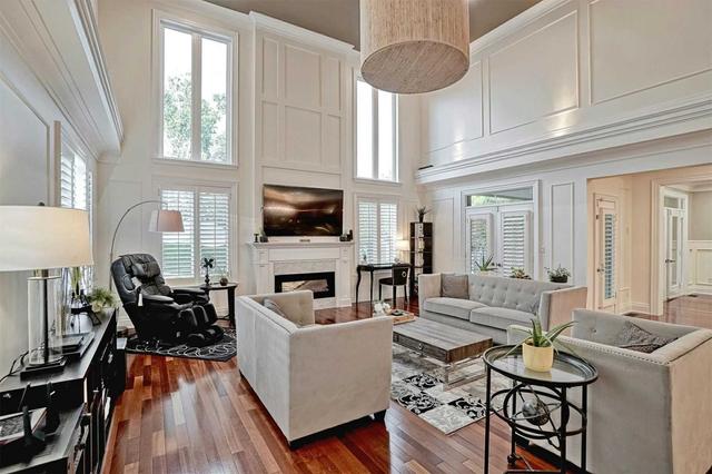 379 Salisbury Dr, House detached with 6 bedrooms, 9 bathrooms and 6 parking in Oakville ON | Image 23