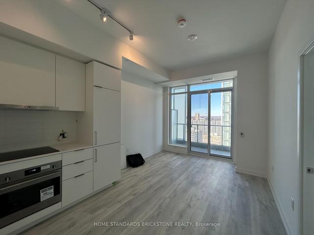 s1901 - 8 Olympic Garden Dr, Condo with 1 bedrooms, 2 bathrooms and 1 parking in Toronto ON | Image 1