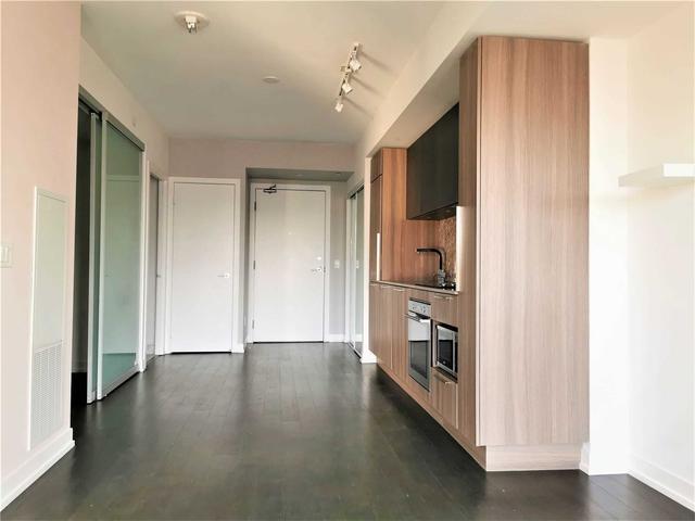 2011 - 85 Wood St, Condo with 1 bedrooms, 1 bathrooms and 0 parking in Toronto ON | Image 9