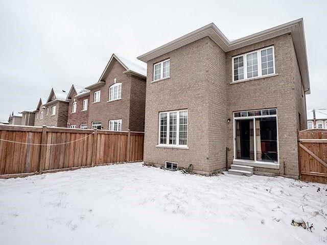 30 Dufay Rd, House attached with 3 bedrooms, 3 bathrooms and 2 parking in Brampton ON | Image 20