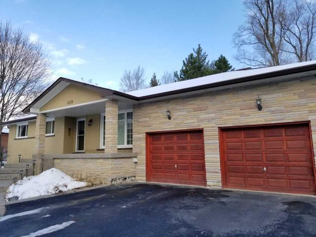 1039 Sixth Line, House detached with 3 bedrooms, 2 bathrooms and 6 parking in Oakville ON | Image 1