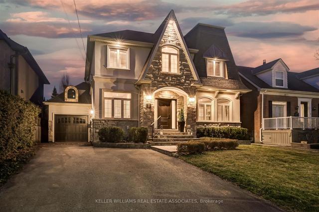 20 Cumberland Dr, House detached with 3 bedrooms, 4 bathrooms and 5 parking in Mississauga ON | Image 1