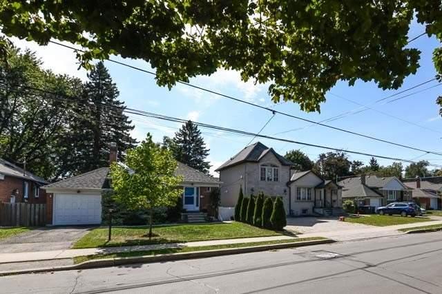 131 Poyntz Ave, House detached with 2 bedrooms, 1 bathrooms and 3 parking in Toronto ON | Image 27