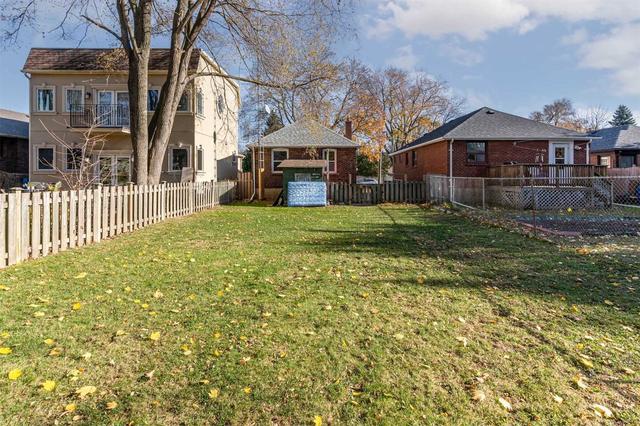 80 Queens Ave, House detached with 2 bedrooms, 2 bathrooms and 5 parking in Toronto ON | Image 3