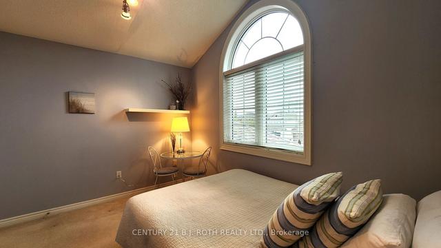11 Bluewater Tr, House detached with 3 bedrooms, 4 bathrooms and 4 parking in Barrie ON | Image 9
