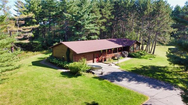 131 Sylvan Drive, House detached with 5 bedrooms, 4 bathrooms and 8 parking in Petawawa ON | Image 1