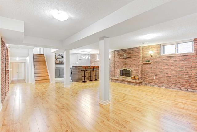 226 Connaught Ave, House detached with 4 bedrooms, 4 bathrooms and 6 parking in Toronto ON | Image 18