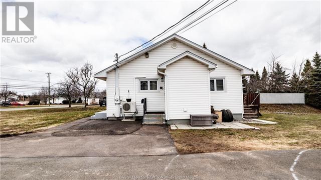 51 Gorge Rd, House detached with 2 bedrooms, 1 bathrooms and null parking in Moncton NB | Image 17
