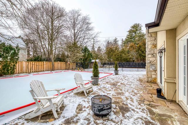 292 Morrison Rd, House detached with 4 bedrooms, 4 bathrooms and 12 parking in Oakville ON | Image 31