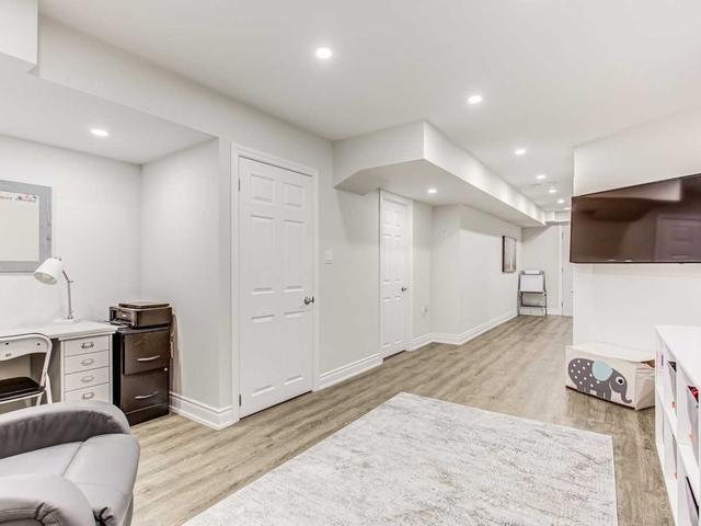 198 Romanelli Cres, House detached with 3 bedrooms, 3 bathrooms and 3 parking in Bradford West Gwillimbury ON | Image 16