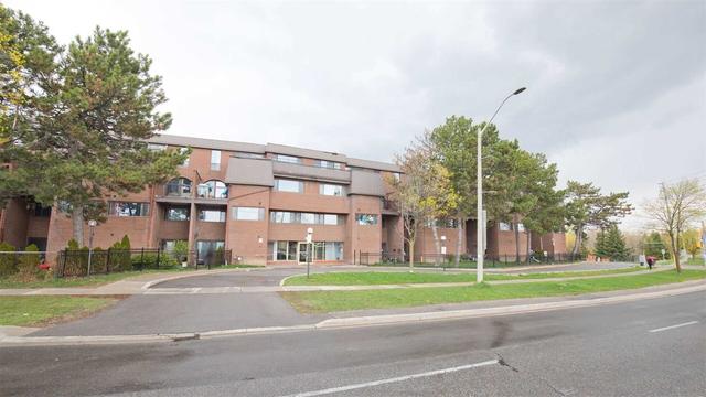 126 - 3455 Morning Star Dr, Townhouse with 4 bedrooms, 2 bathrooms and 1 parking in Mississauga ON | Image 1