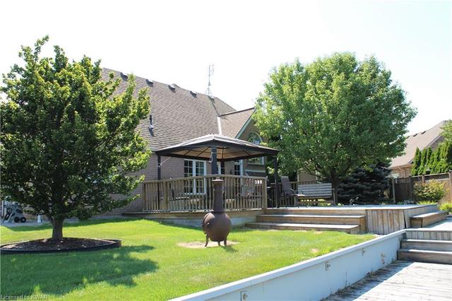 19110 Blue Water Avenue Avenue W, House detached with 3 bedrooms, 2 bathrooms and 8 parking in Lakeshore ON | Image 25