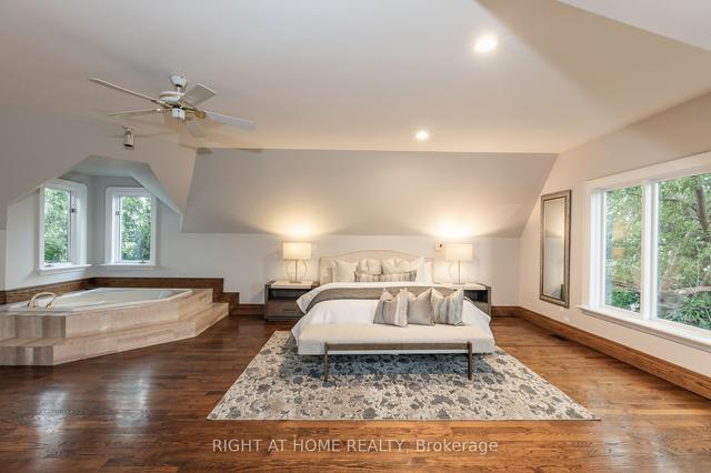 61 Melbert Rd, House detached with 7 bedrooms, 4 bathrooms and 8 parking in Toronto ON | Image 13