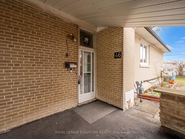 46 Guiness Ave, House detached with 4 bedrooms, 2 bathrooms and 3 parking in Toronto ON | Image 35