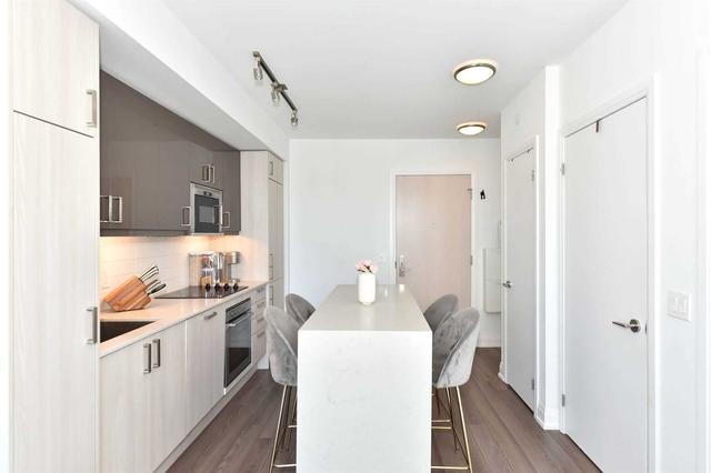 2306 - 77 Mutual St, Condo with 1 bedrooms, 1 bathrooms and 0 parking in Toronto ON | Image 4