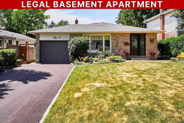 84 Highland Ave, House detached with 3 bedrooms, 4 bathrooms and 5 parking in Newmarket ON | Image 1