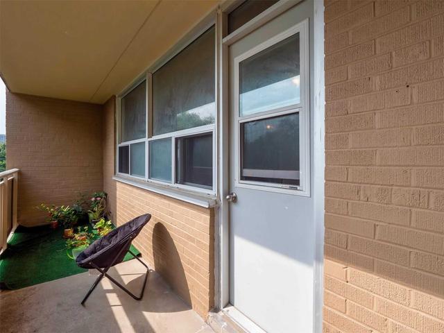402 - 207 Galloway Rd, Condo with 2 bedrooms, 1 bathrooms and 1 parking in Toronto ON | Image 16
