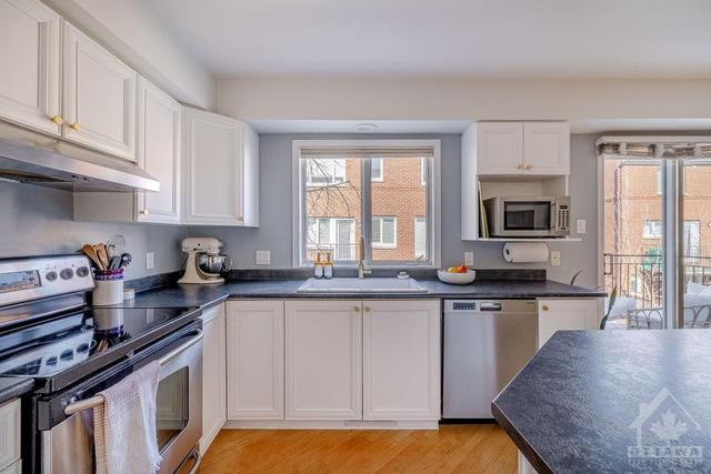 6 Turgeon Private, Townhouse with 1 bedrooms, 2 bathrooms and 1 parking in Ottawa ON | Image 3