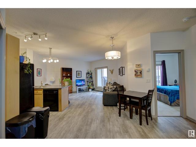 124 - 226 Macewan Rd Sw, Condo with 1 bedrooms, 1 bathrooms and null parking in Edmonton AB | Card Image