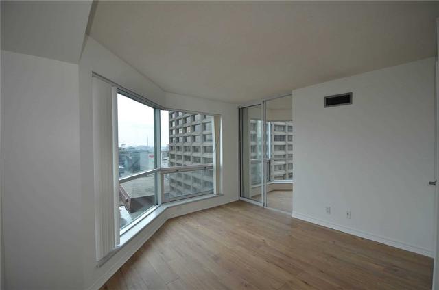 2108 - 10 Yonge St, Condo with 1 bedrooms, 1 bathrooms and 1 parking in Toronto ON | Image 5