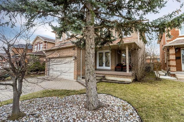 2624 Comet Crt, House detached with 4 bedrooms, 3 bathrooms and 6 parking in Mississauga ON | Image 12