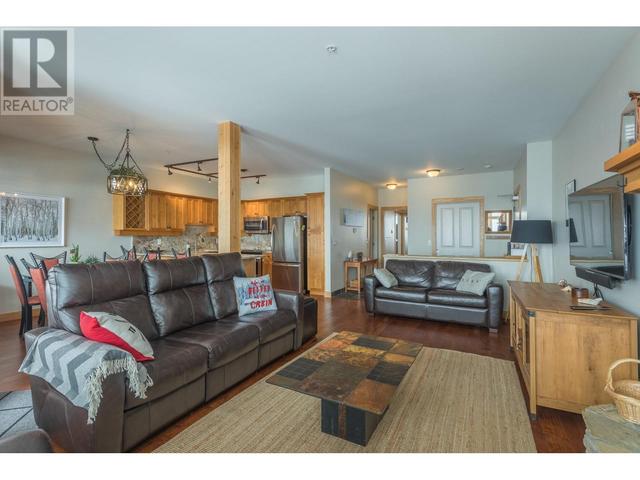 20 - 7650 Porcupine Road, House attached with 3 bedrooms, 2 bathrooms and 1 parking in Kootenay Boundary E BC | Image 12