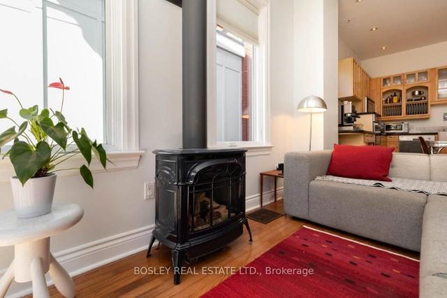 29 Spruce St, House semidetached with 3 bedrooms, 3 bathrooms and 1 parking in Toronto ON | Image 8