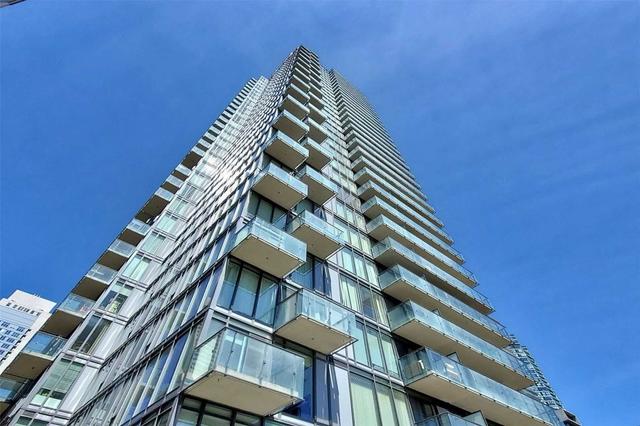 904 - 75 St Nicholas St, Condo with 2 bedrooms, 2 bathrooms and 1 parking in Toronto ON | Image 18