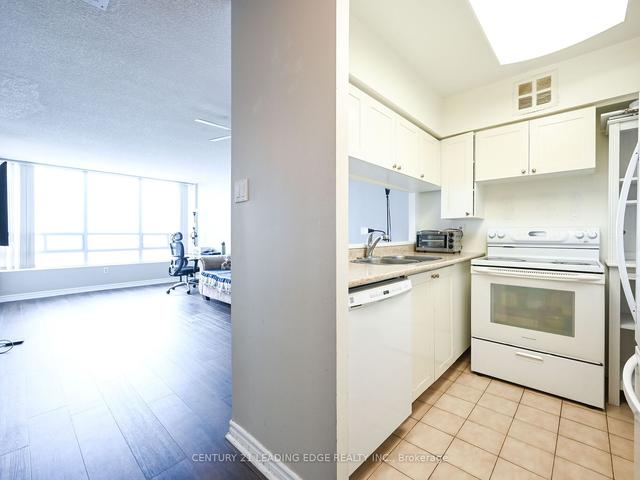 713 - 50 Kingsbridge Garden Circ, Condo with 1 bedrooms, 1 bathrooms and 0 parking in Mississauga ON | Image 4