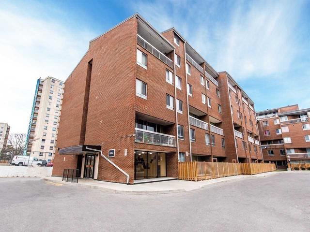 507 - 4064 Lawrence Ave E, Townhouse with 3 bedrooms, 2 bathrooms and 1 parking in Toronto ON | Image 1