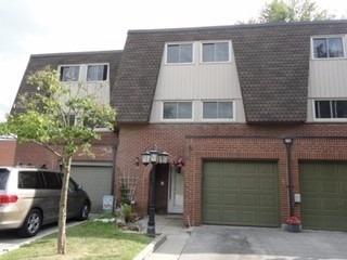 24 Reygate Crt, Townhouse with 3 bedrooms, 2 bathrooms and 1 parking in Ajax ON | Image 1