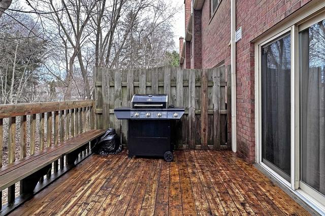 52 - 10 Cardwell Ave, Townhouse with 4 bedrooms, 4 bathrooms and 2 parking in Toronto ON | Image 35