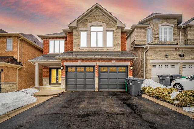 9 Oblate Cres, House detached with 4 bedrooms, 3 bathrooms and 6 parking in Brampton ON | Image 1