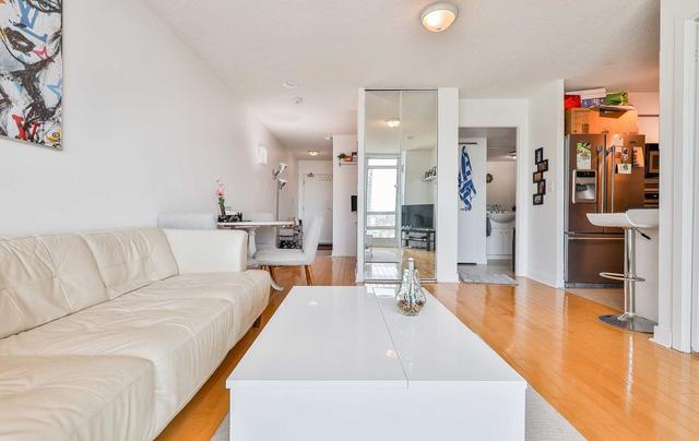 3707 - 397 Front St W, Condo with 1 bedrooms, 1 bathrooms and 0 parking in Toronto ON | Image 5