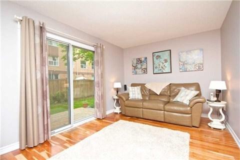 36 - 5020 Delaware Dr, Townhouse with 3 bedrooms, 2 bathrooms and 1 parking in Mississauga ON | Image 2