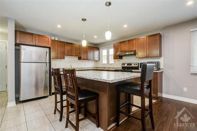 1468 Bortolotti Crescent, House detached with 4 bedrooms, 2 bathrooms and 6 parking in Ottawa ON | Image 11