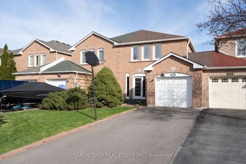 382 Assiniboine Tr, House semidetached with 3 bedrooms, 3 bathrooms and 3 parking in Mississauga ON | Card Image